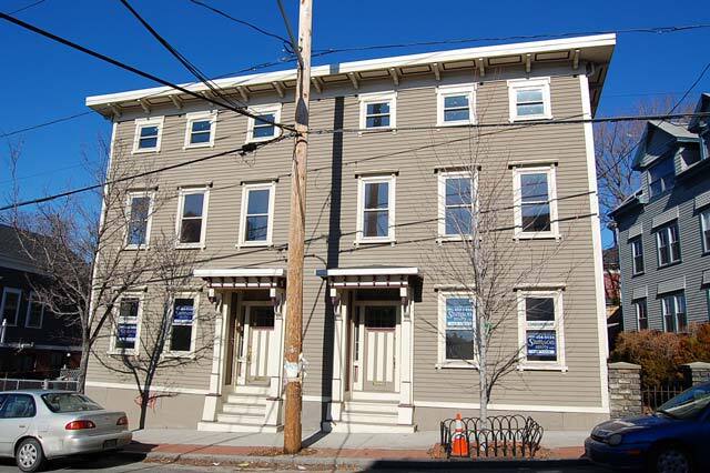 Photo - 354 Wickenden St Unit Apt 2R