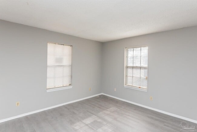 Photo - 5405 E Shore Dr