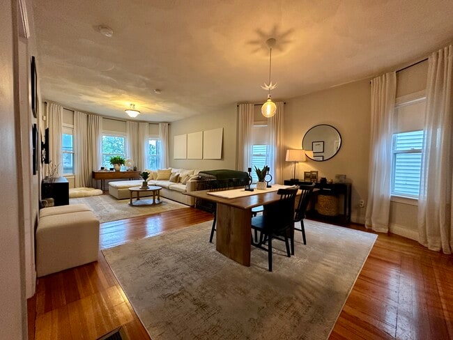 Photo - 16 Sanger St Unit 1
