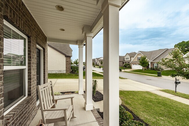 Photo - 1048 Westgate Dr