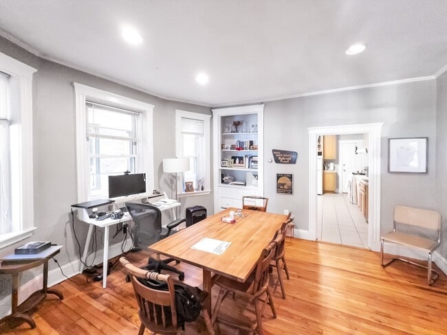 Photo - 593 Centre St Unit 3