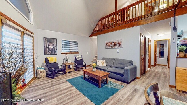 2823 Fairhaven Dr
