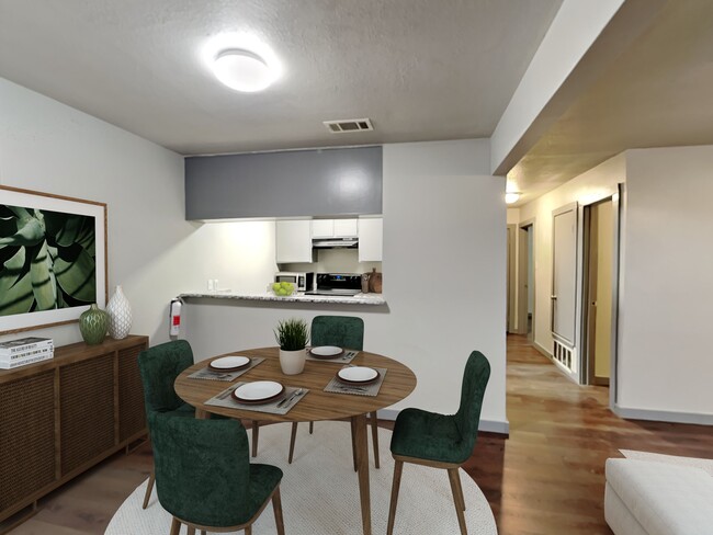 Photo - 624 E 3rd St Unidad 302