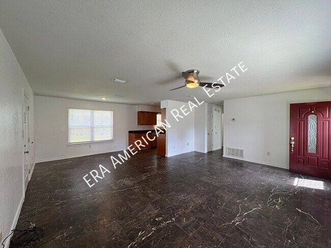 Photo - 410 Wildwood St