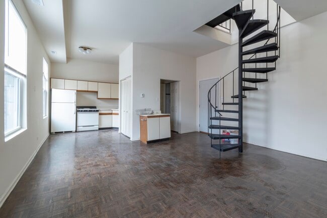Photo - 3751 N Halsted St Unit 214