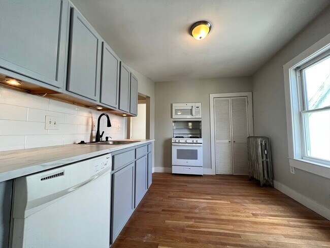 Photo - 19 Curtis St Unit 2