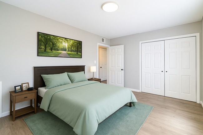 Photo - Fulton Flats West