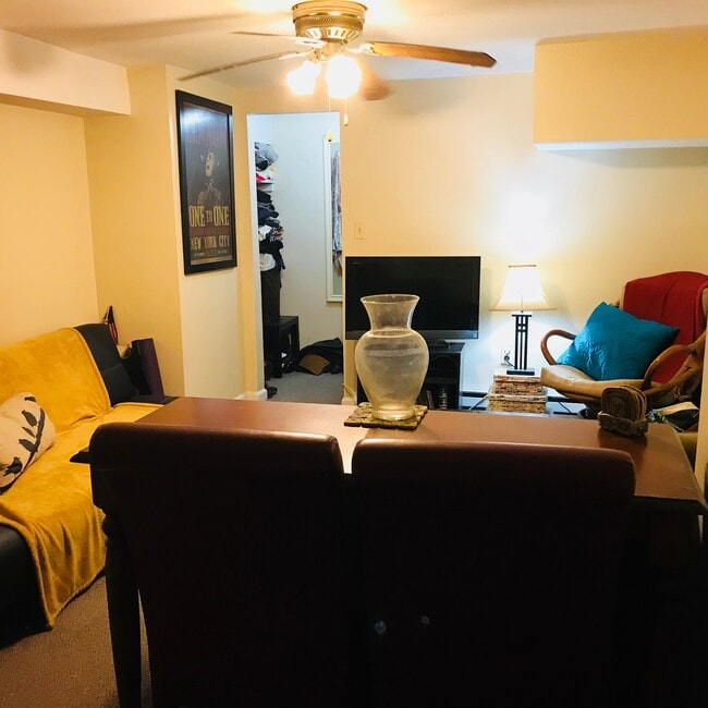 Photo - 613 8th St NE Unit English Basement