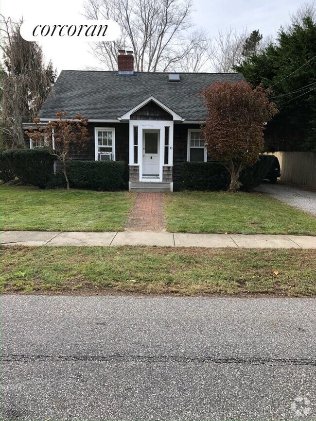 Building Photo - 43 Sherrill Rd Rental