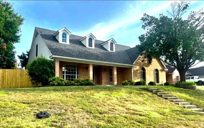 127 Mockingbird Ln