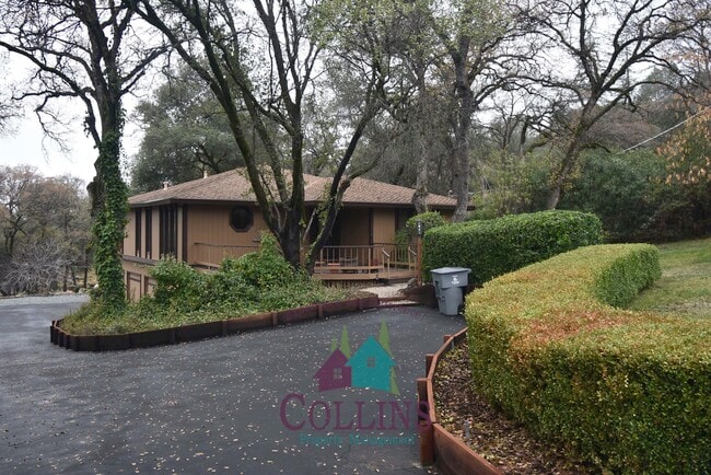 Building Photo - 2045 Ross Dr Rental