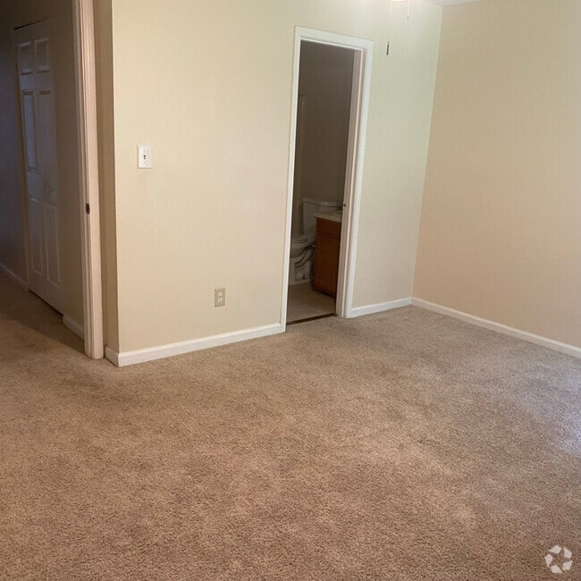 Building Photo - 6408 Baker Ct Rental