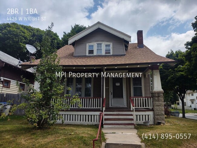 Building Photo - 4426 W Wright St Rental