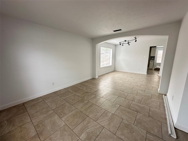 Photo - 19939 Arbor Creek Dr