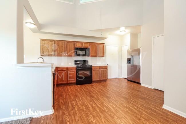 Photo - 4619 Monarch Blue Ln