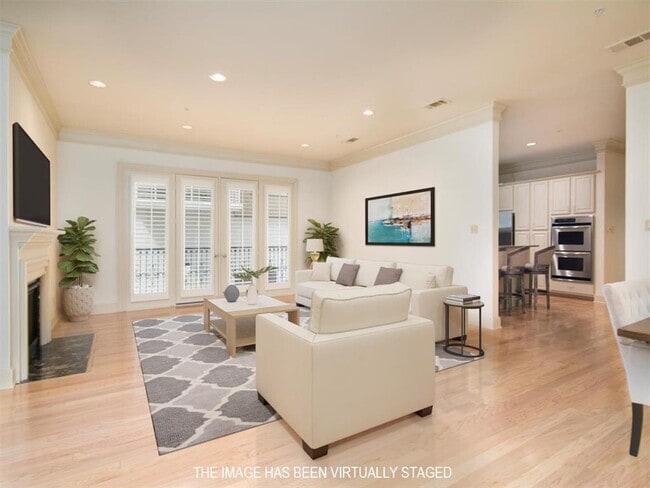 Photo - 2848 Woodside-307021 Unit 307021