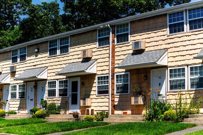 Town and Country Luxury Apartments