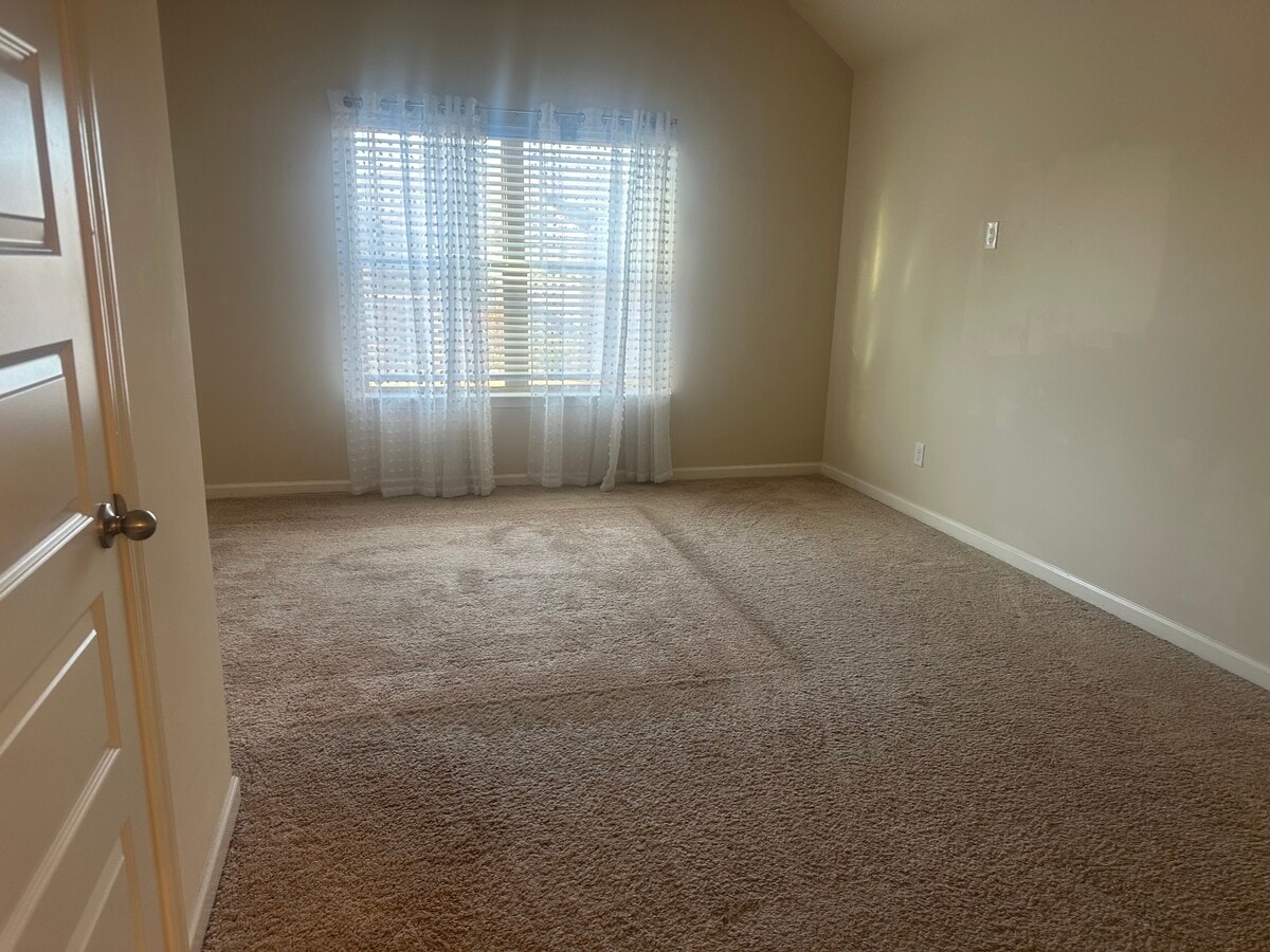 Photo - 2019 Dickons Garden Ln