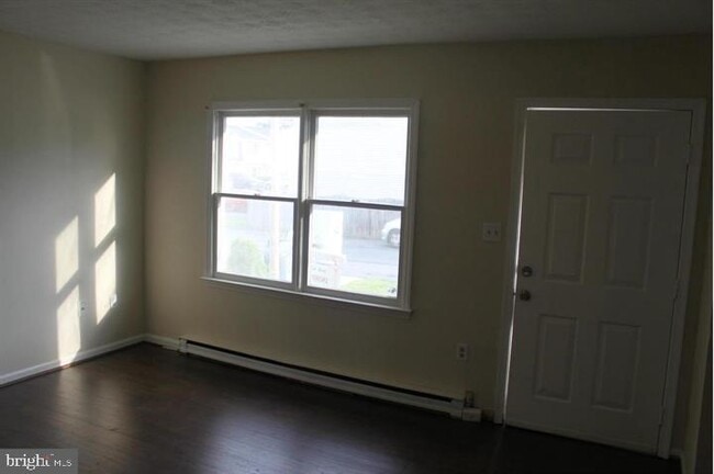 Photo - 414 Cornwallis Ct