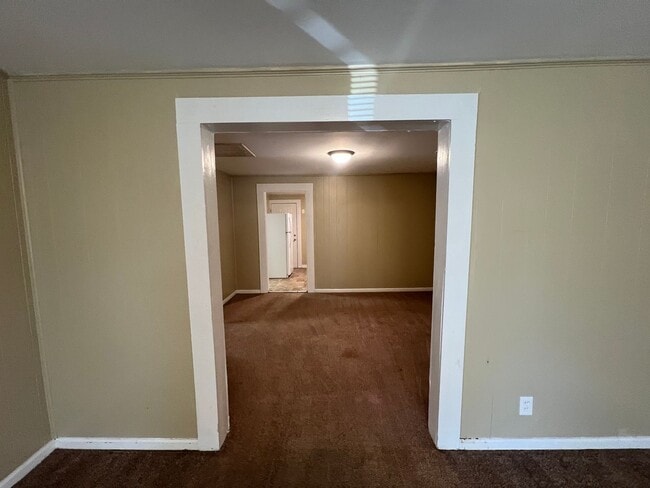 Photo - 2 Bedroom 1 Bathroom Home in the West End