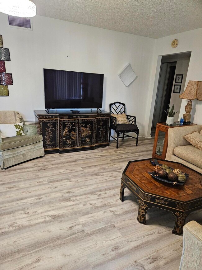 Photo - 105 Lake Pine Cir Condo Unit B-2