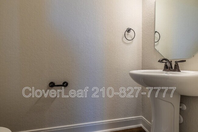 Photo - 10359 Lynwood Crk Unidad #101