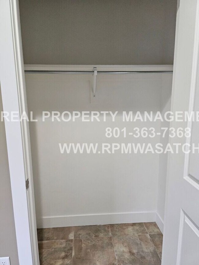 Photo - 11367 Oakmond Rd