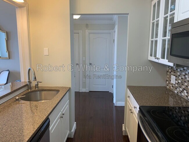 Photo - 196 Crown St Unit 503