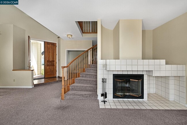 Photo - 1319 Strawberry Ct