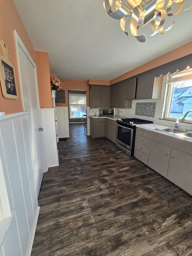 Photo - 1512 N Walnut St