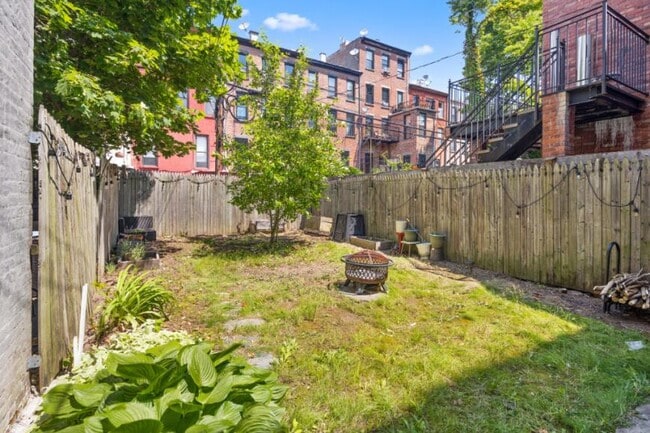1 bedroom in Brooklyn NY 11216 - 1 bedroom in Brooklyn NY 11216 Condo Unit GRDN