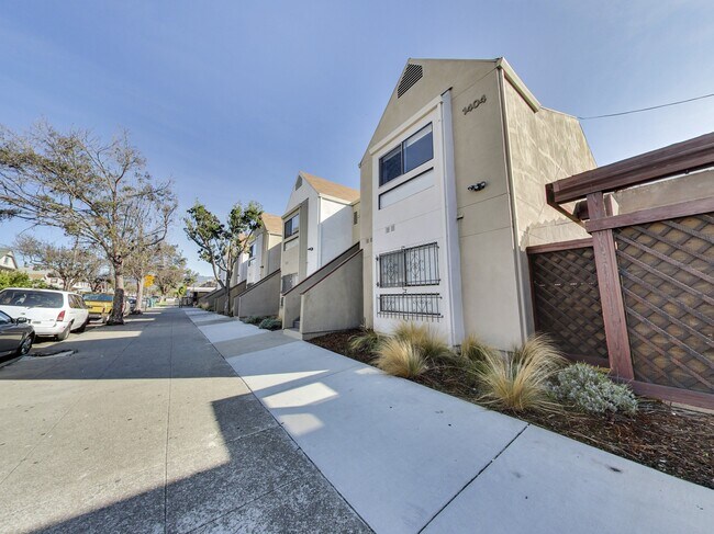 Photo - 3700 International Boulevard Apartamentos