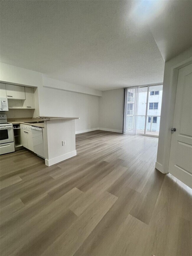 Photo - 5085 NW 7th St Unit 503
