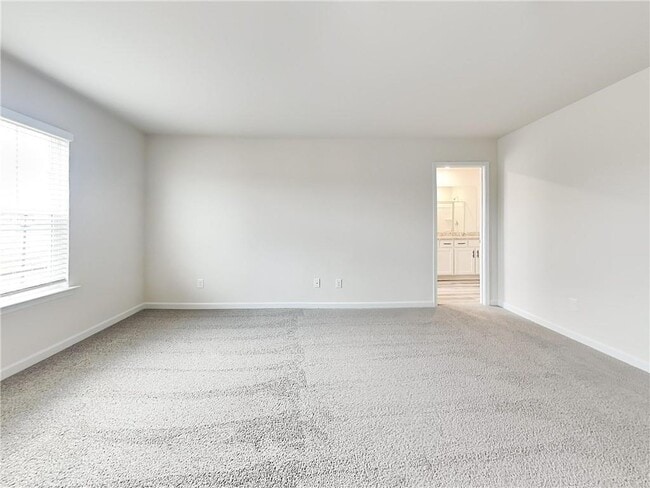 Photo - 127 Avondale Blvd SE