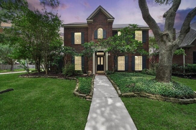 Building Photo - 1003 Clarenda Falls Dr