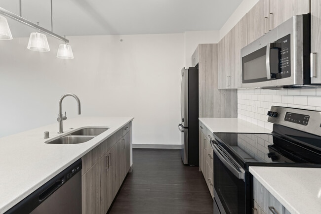 Photo - 2420 E Capitol Dr