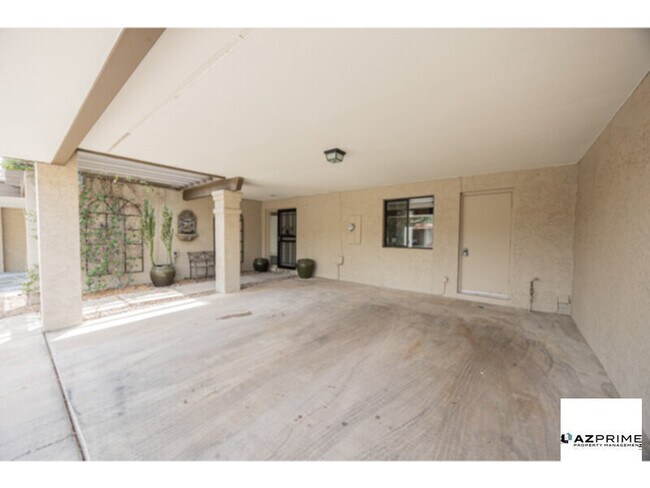 Photo - Introducing an Exceptional 2/2 Townhouse in Phoenix!