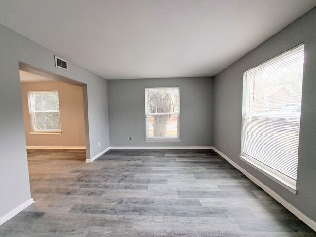 Photo - 7819 Hearthstone Cir