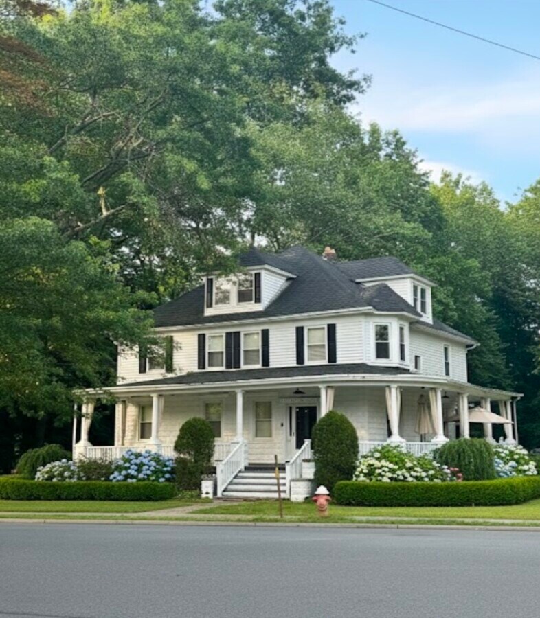 Photo - 133 Grant Ave