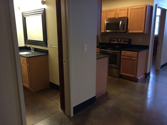 Photo - 100 Main St Unit Apt 431