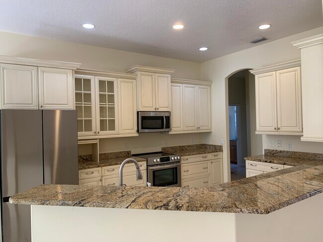 Photo - 808 Aquarina Blvd