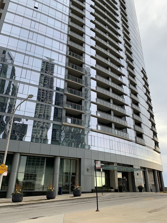 Photo - 450 E Waterside Dr Apartment Unit 307