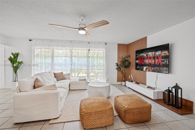 Photo - 8101 W Lake Dr