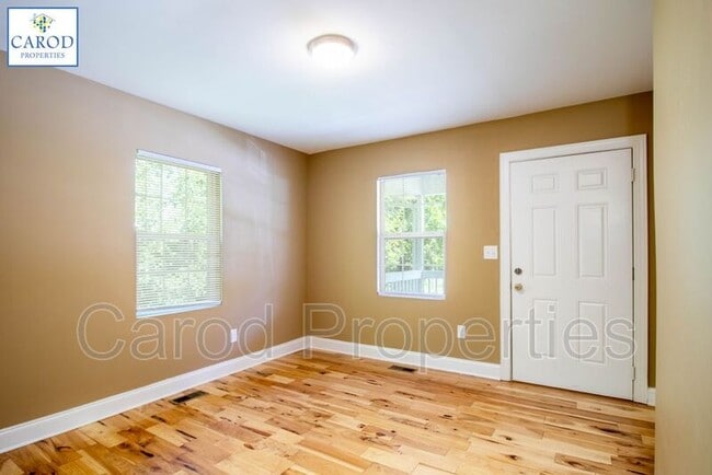 Photo - 1608 Brockett Ave Unit A