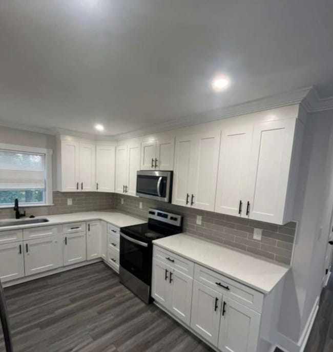 Photo - Room in House on Purser Dr