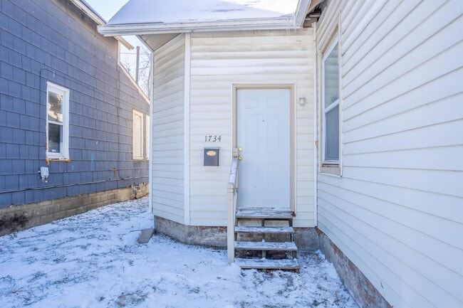 Photo - 1734 Olive St