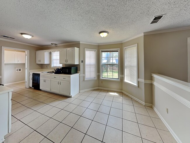 Photo - 5863 Pipers Green Ln