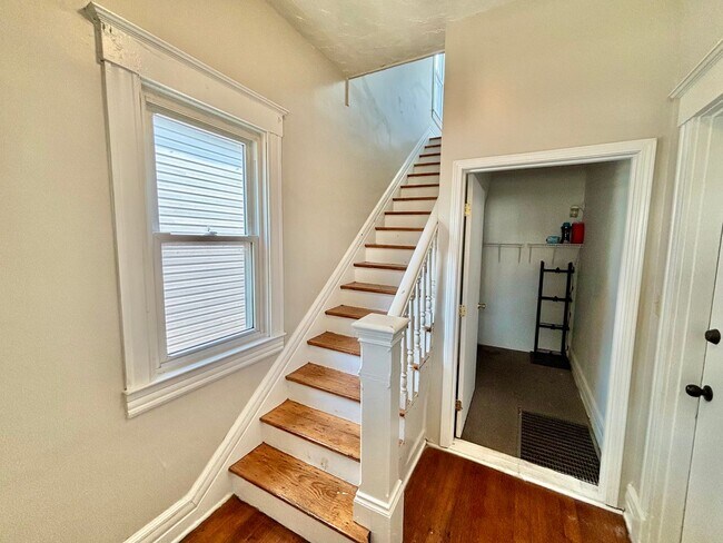 2805 S 4th St Unit 2