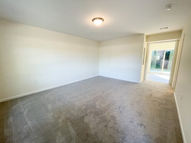 Photo - 1912 Devonwood Dr