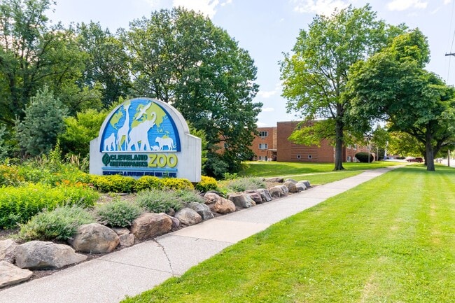 Fulton Flats East